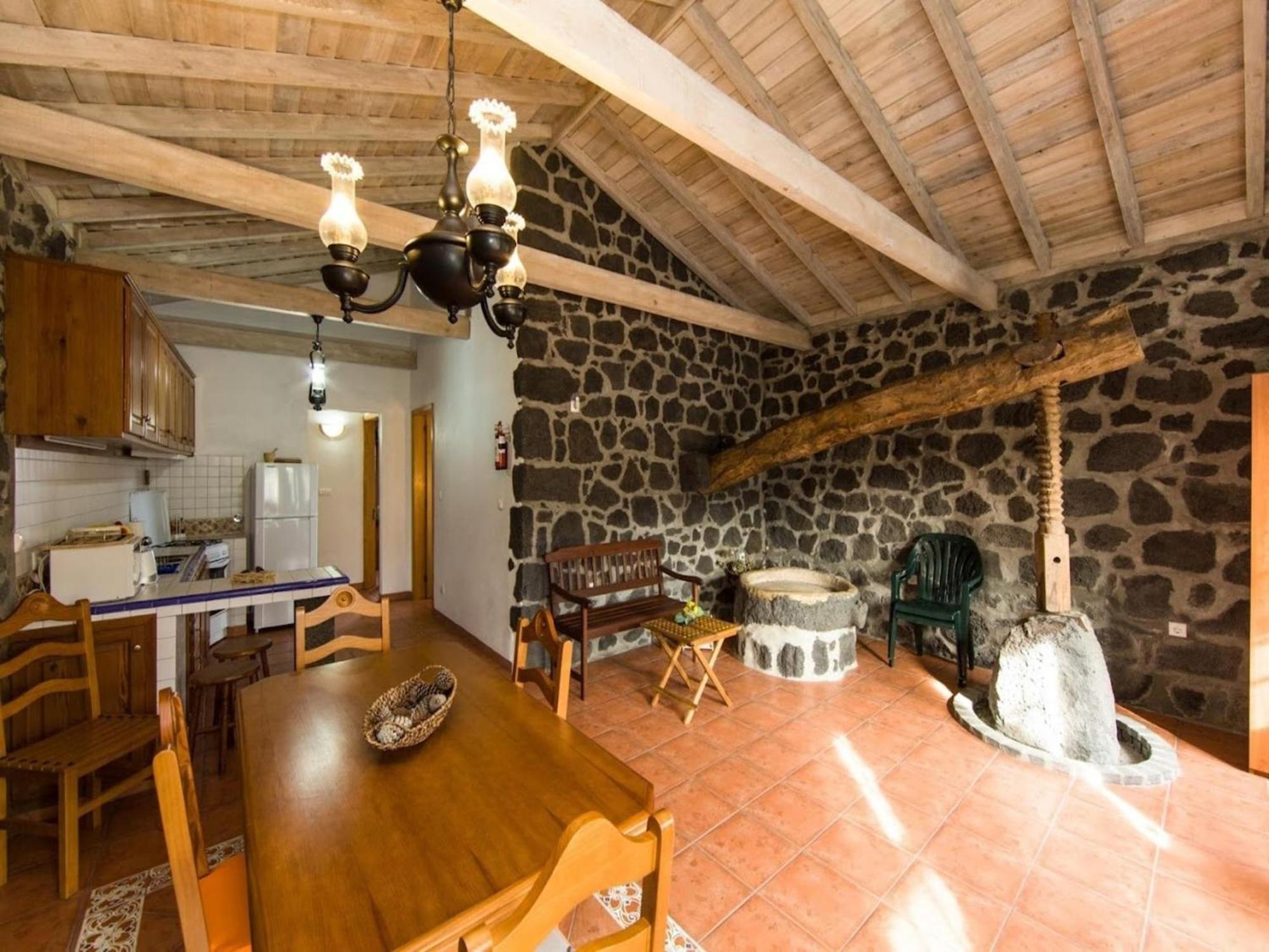 Holiday House, Santa Luzia, Pico, Azores Villa Santa Luzia  ภายนอก รูปภาพ